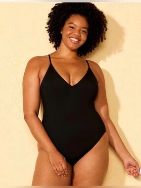 Women’s Ribbed Plunge Neck Cheeky Coverage One Piece Swimsuit